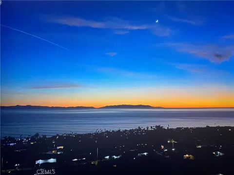 2125 Grenadier Drive, San Pedro, CA 90732