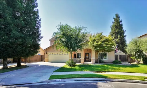 2861 14th Avenue, Sanger, CA 93657