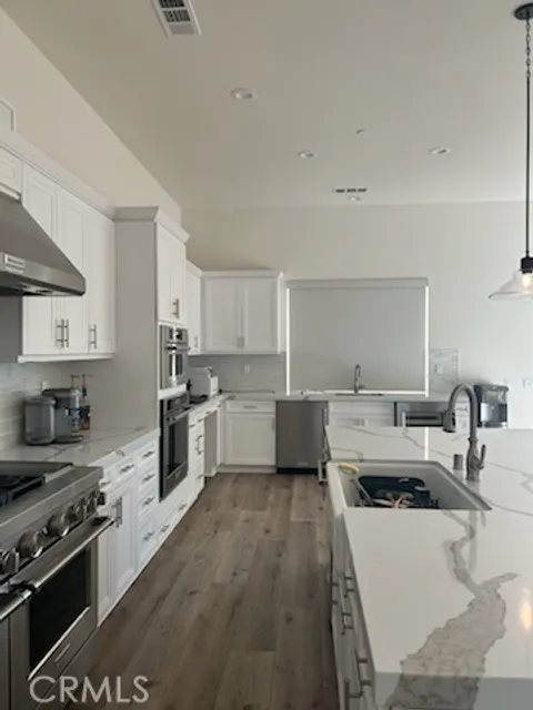 16125 Cresta Verde Drive, Riverside, CA 92504