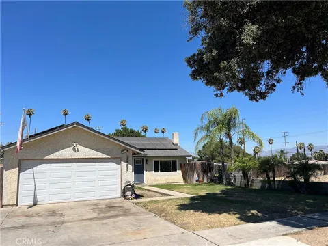 1563 Robyn Street, Redlands, CA 92374