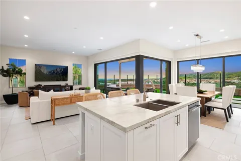 103 Spotted Quail, Irvine, CA 92618