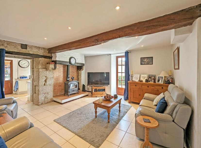 Additional image 3 of Aquitaine, Lot-et-Garonne, Monbahus, France