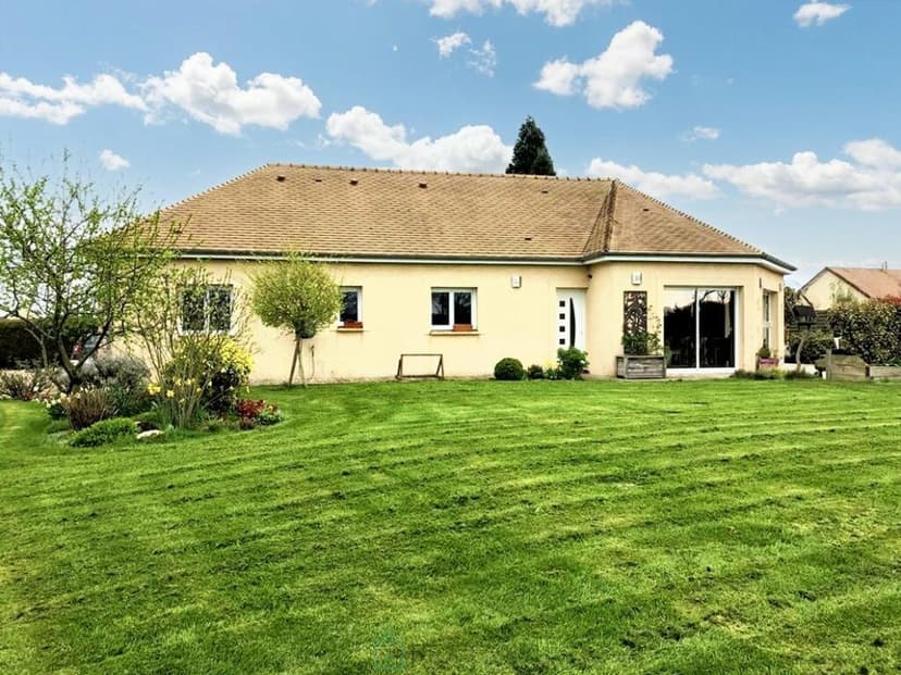 Additional image 2 of Normandy, Eure, Le Neubourg, France