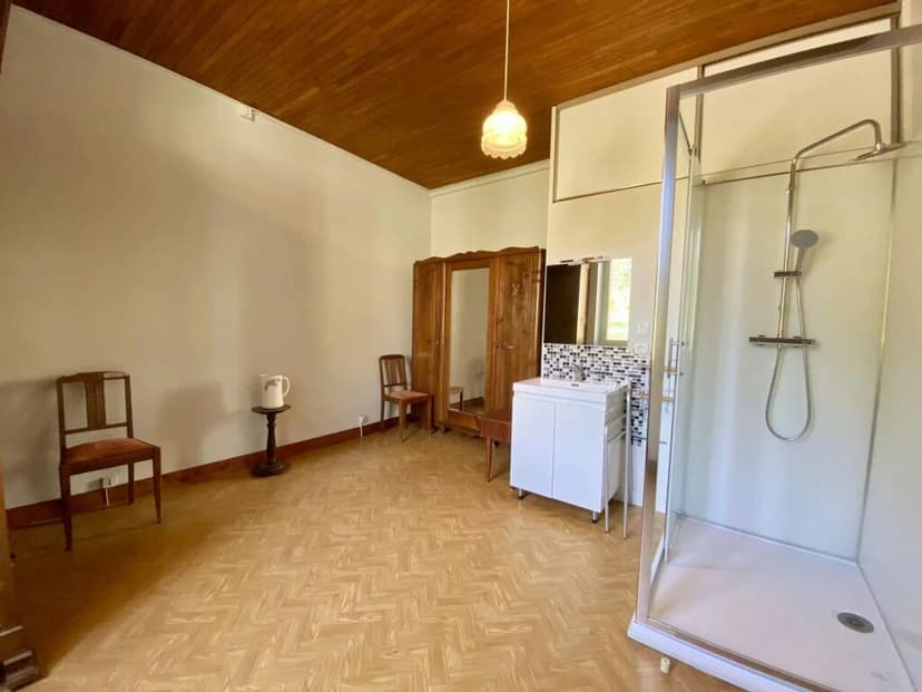 Additional image 3 of Aquitaine, Lot-et-Garonne, Monflanquin, France