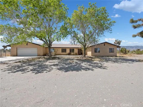 2621 Tokay Road, Phelan, CA 92371