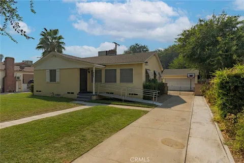 833 Courtland Drive, San Bernardino, CA 92405