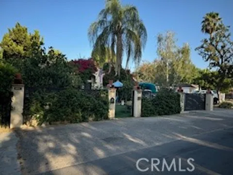 5908 Calvin Avenue, Tarzana, CA 91356