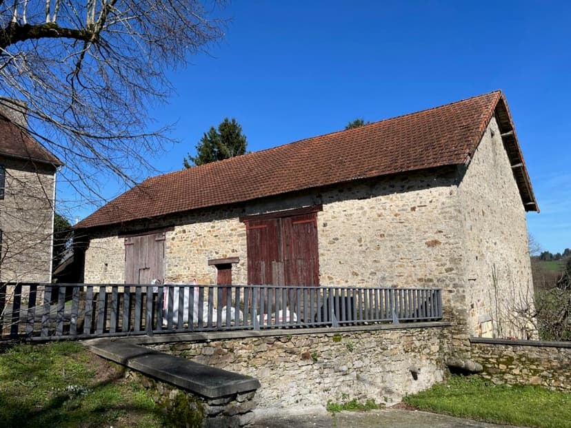 Additional image 2 of 87500 st-yrieix-la-perche, France