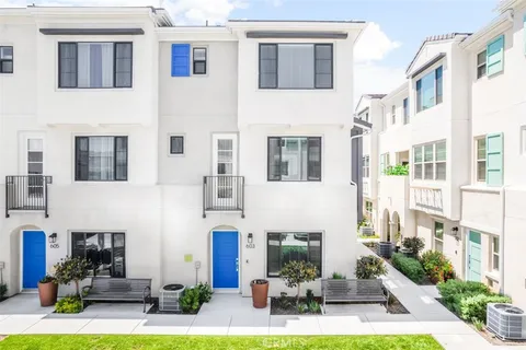 603 E Madison Ln, La Habra, CA 90631