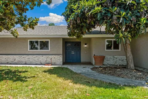 30825 Palo Alto Drive, Redlands, CA 92373
