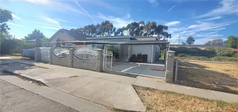 645 E 118th Street, Los Angeles, CA 90059