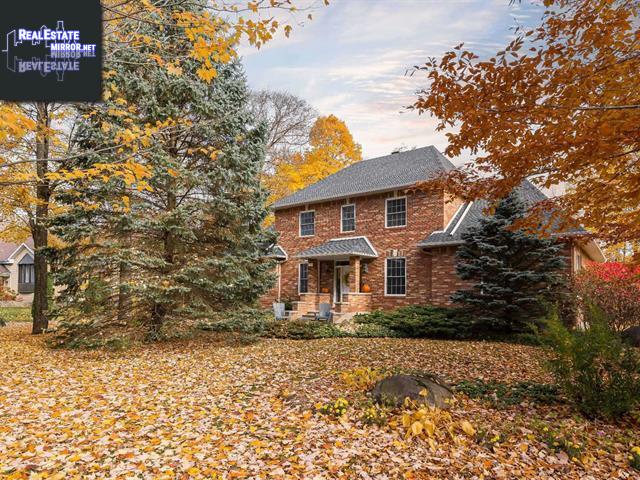 2743 Rue Du BordelaisSaint-Lazare, Quebec, J7T2C4, Canada