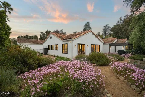 1450 S La Luna Avenue, Ojai, CA 93023