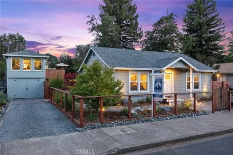 Primary image of 53 E San Francisco Avenue, Willits, CA 95490