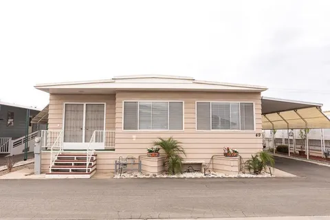 27150 Shadel Rd Unit 49, Menifee, CA 92586