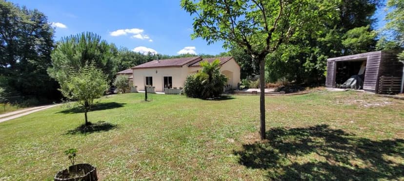 Additional image 2 of Midi-Pyrénées, Tarn-et-Garonne, Montaigu-de-Quercy, France