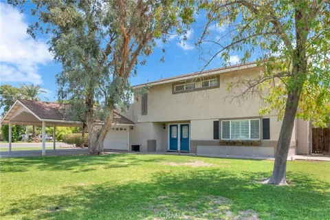 103 S Sunset Dr, El Centro, CA 92243