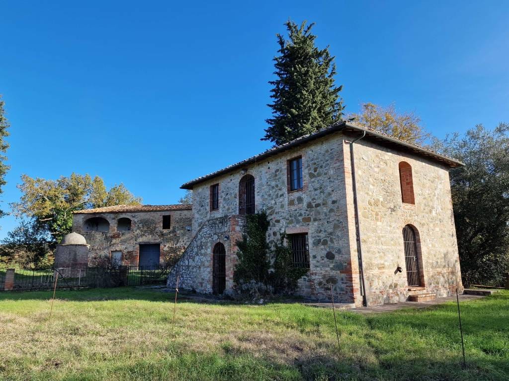 Primary image of Strada Statale, Castelnuovo Berardenga