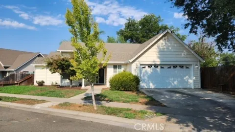 390 Yarrow Drive, Chico, CA 95928