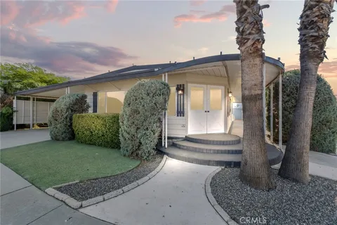 929 S Elk Street, Hemet, CA 92543