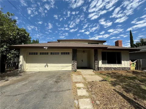 19615 Leadwell Street, Reseda, CA 91335