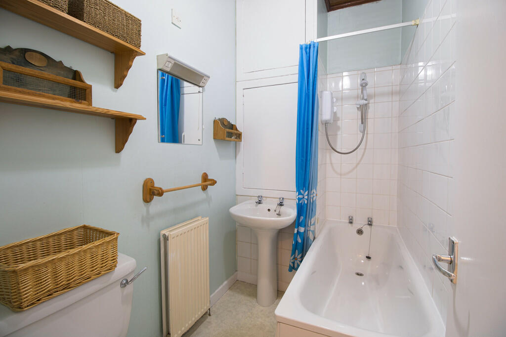 Additional image 5 of Roslin Street FFR