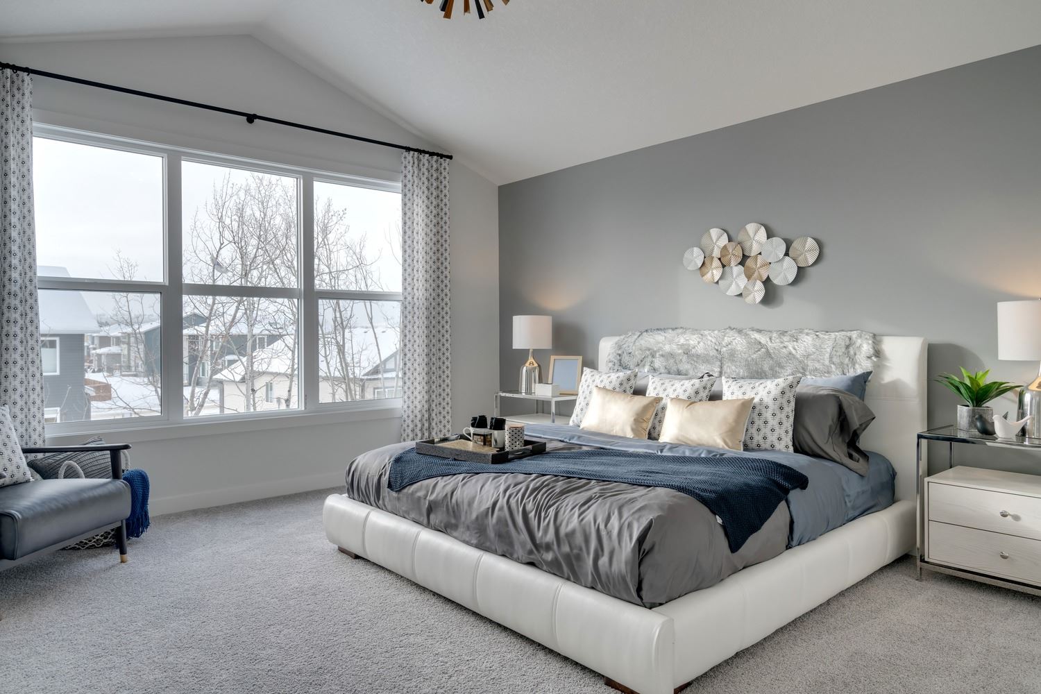 Additional image 24 of Legacy