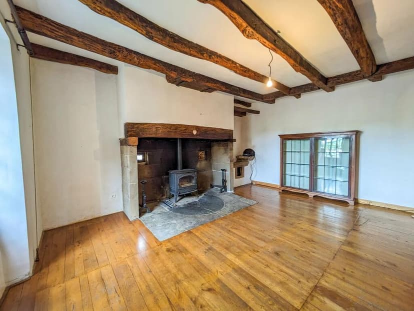 Additional image 3 of Beaulieu-Sur-Dordogne, Limousin, 19120, France