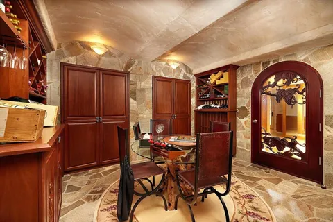 524 Ford Ave, Solana Beach, CA 92075