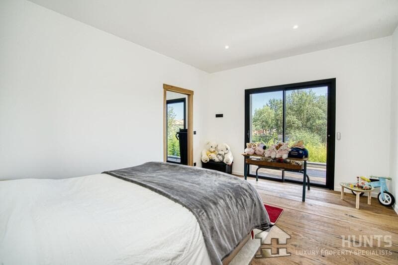 Additional image 3 of Provence-Alps-Cote d`Azur, Var, Grimaud, France