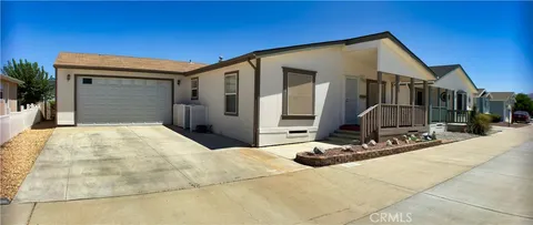 22241 Nisqually Road Unit 147, Apple Valley, CA 92308