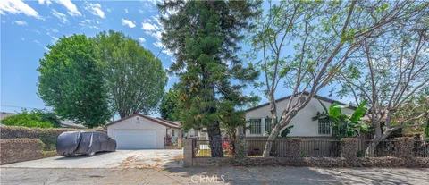 Primary image of 17916 Gridley Road, Artesia, CA 90701