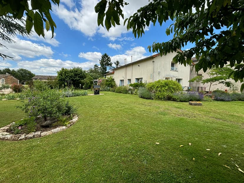 Additional image 2 of Poitou-Charentes, Vienne, Brux, France