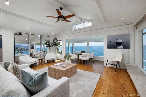 2677 Victoria Drive, Laguna Beach, CA 92651