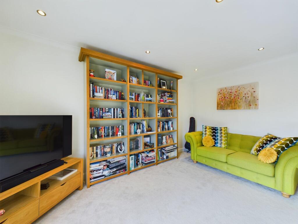 Additional image 9 of Riverside Drive, Aberdeen, AB11