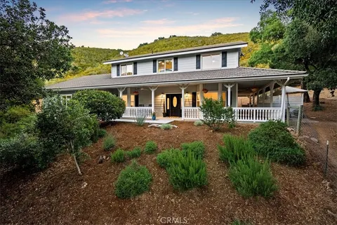 Primary image of 6355 Lomitas Road, Atascadero, CA 93422