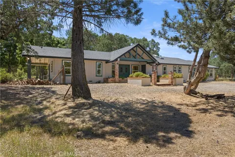 4962 Gaddy Lane, Kelseyville, CA 95451