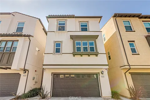 1676 W Rhombus Lane, Anaheim, CA 92802