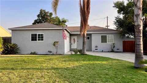 1030 E Shamwood Street, West Covina, CA 91790