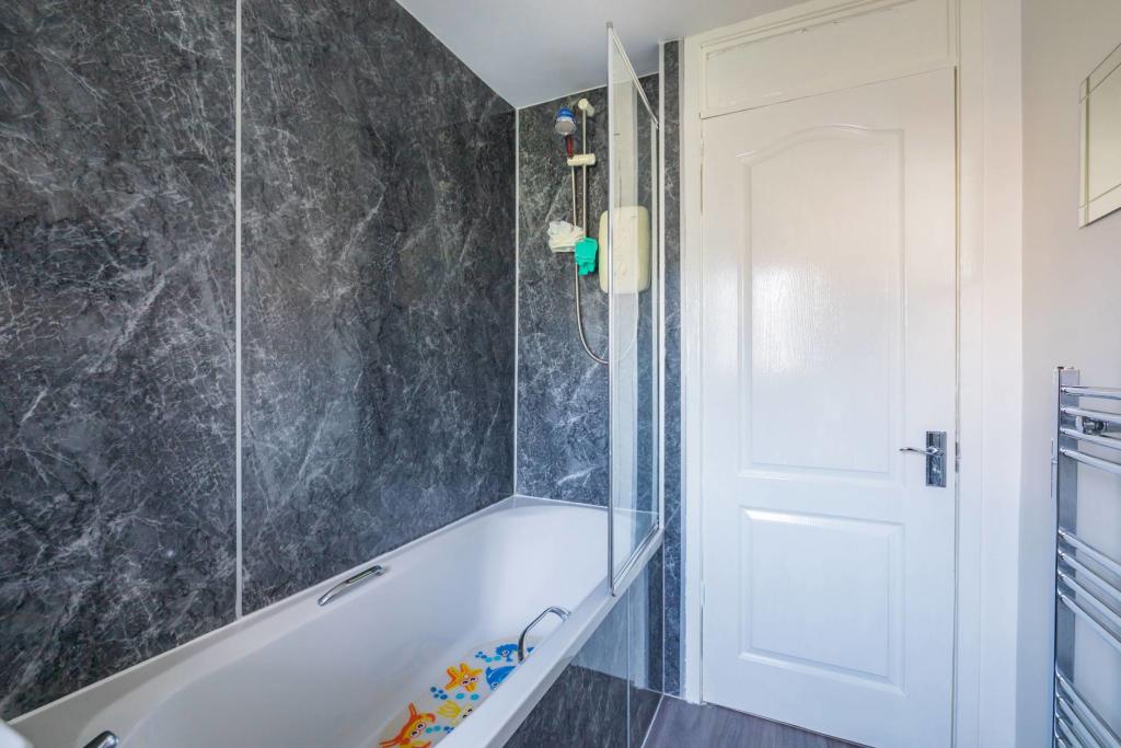 Additional image 13 of 8 Dancing Cairns Crescent, Aberdeen, AB16 7DN