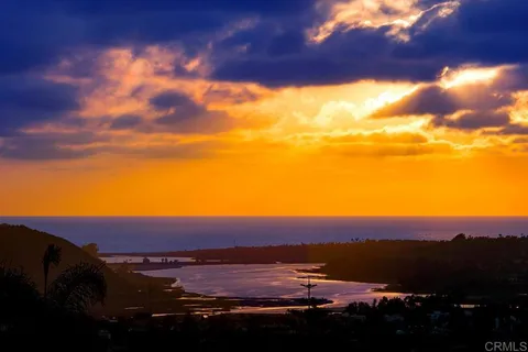 3313 Cabo Court, Carlsbad, CA 92009