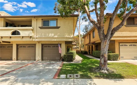 25171 Oak Canyon Lane Unit 2, Lake Forest, CA 92630
