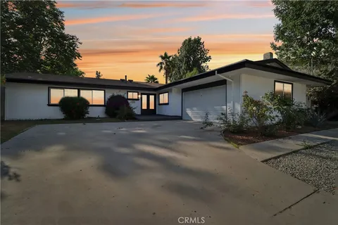 5531 Valerie Avenue, Woodland Hills, CA 91367