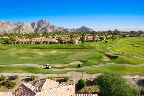 50640 Santa Rosa Plaza Unit 7, La Quinta, CA 92253
