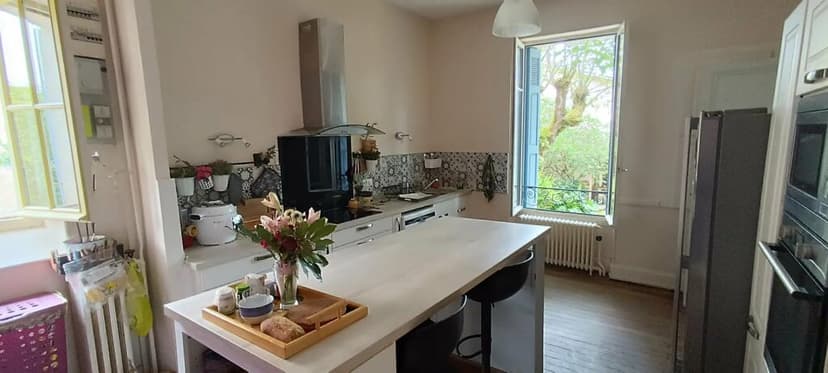 Additional image 2 of Poitou-Charentes, Charente, Ruffec, France