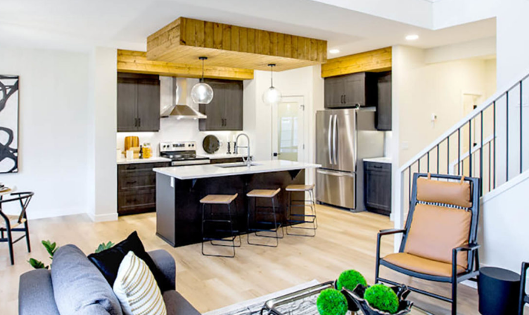 Additional image 5 of Rosenthal