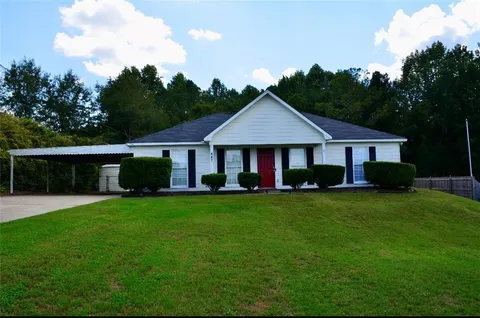 447 Lee Road 2095, Phenix City, AL 36870