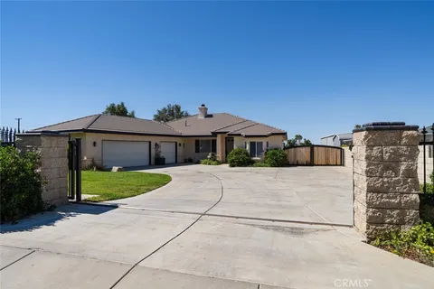 5815 W Avenue M2, Lancaster, CA 93536