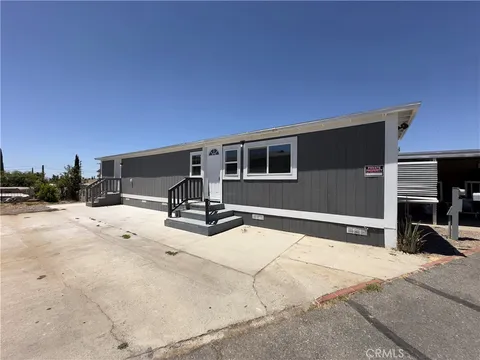 12361 4th street Unit 40, Yucaipa, CA 92399