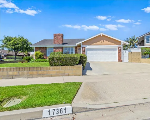 17361 Frans Lane, Huntington Beach, CA 92649